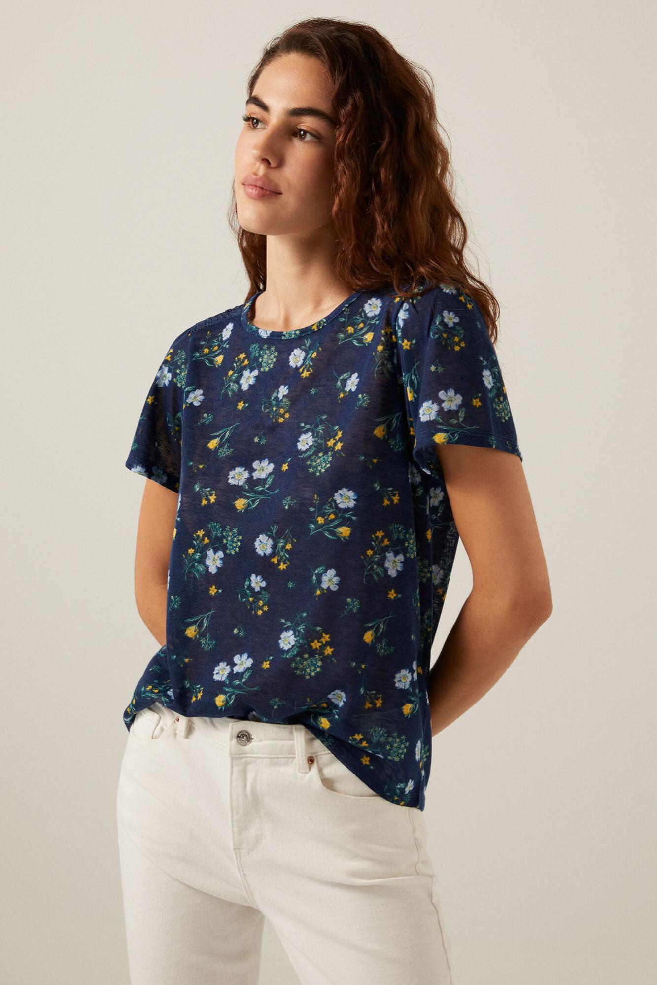 t-shirts-crochet-shoulders-printed-t-shirt-blue-mix-springfield-womens